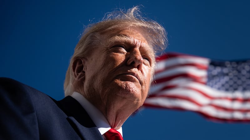 El presidente Donald Trump en la Casa Blanca en Washington, el 7 de octubre del 2026. (AP...
