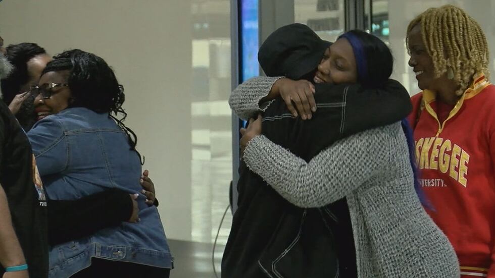 Birmingham family returns from Jamaica after becoming stranded because of Hurricane Melissa.